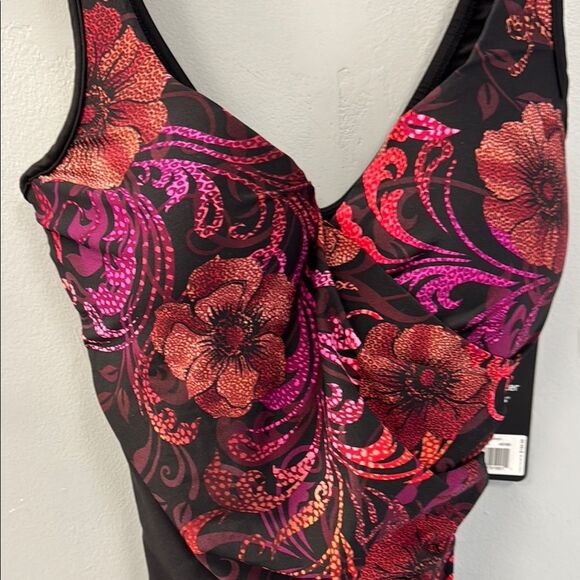 Miraclesuit Pink and Black One Piece Swimsuit Floral V-Neck - Picture 5 of 6